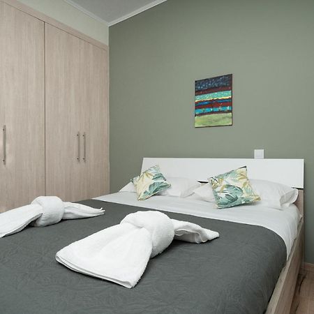 Mtc-Sfs Apartment By The Sea And Airport Πόρτο Ράφτη Εξωτερικό φωτογραφία